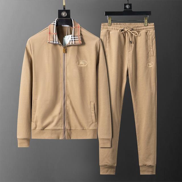 Mi 2640年秋冬新款立领运动套装，官网同步 380克重纯棉大卫衣面料 领子格子提花 款式时尚大气 做工严谨 走线工整 上身效果好 原版定做五金拉链 现货M-