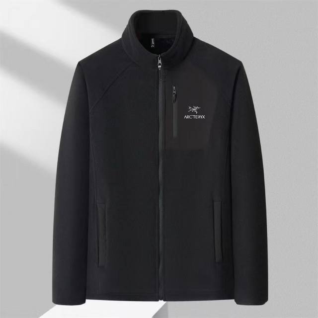 Arc'teryx 始祖鸟户外 男士双层加绒加厚户外运动休闲连帽外套！ 掌柜力荐！客奥利绒+羊羔毛！双层加绒加厚！加倍保暖！防静电处理！不掉绒！外层面料手感细腻