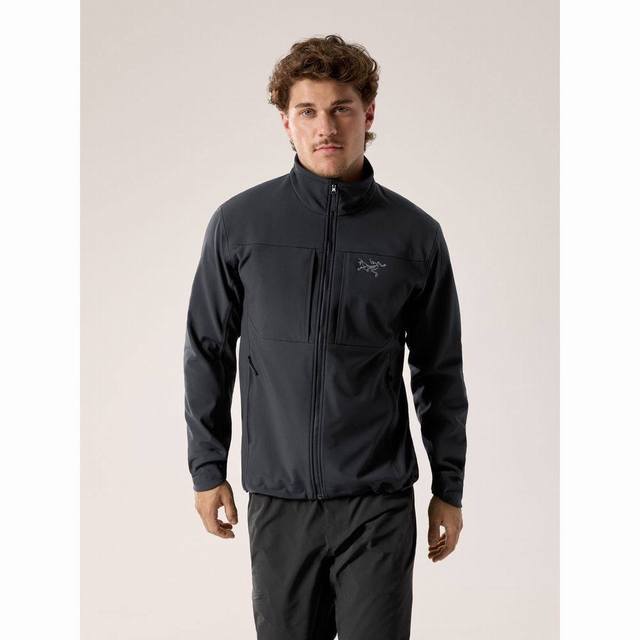 叽叽喳喳天上飞 Gamma Lightweight Jacket 防风 多功能硬核单品推荐 满十户外防风防雨立领冲锋衣夹克。尺码:S-3Xl，颜色:黑色 灰色