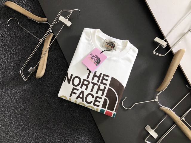 Gucc* 21最顶级版毛圈机字母潮牌卫衣纯棉打造，顶级男女同款印花短袖，面料做了加厚处理，密度非常之高令版型垂感更好！耐穿又舒适尺码Xs-L