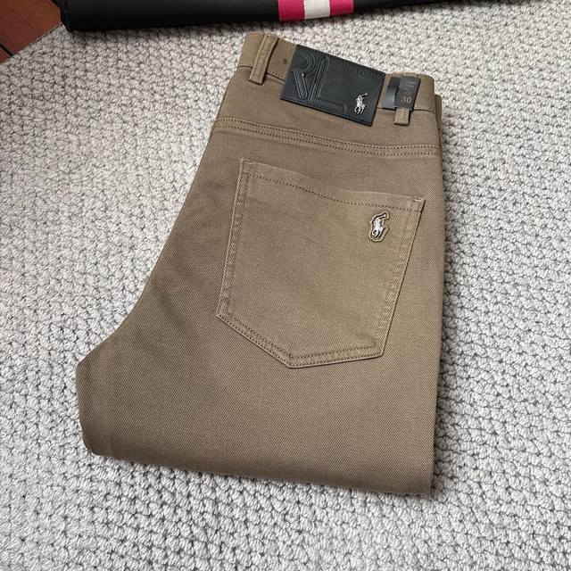 保*秋冬2640Ss秋冬新品，官网同步有售，男士高端休闲牛仔裤，高端进口面料，带弹力，，五搭配，即经典又时尚，合体裁缝，上身效果无约束感 ，舒适透气 码数：29
