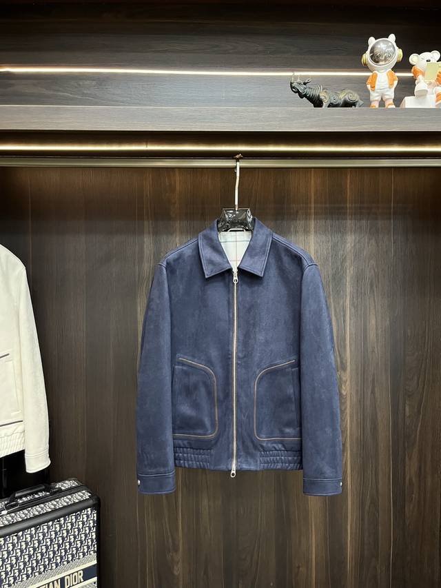 主推 Lp2630Ss秋季新款发布Lp翻领夹克外套，秋季爆款麂皮绒外套，穿上就是舒适自在又显瘦的存在，慵懒而随性，结合干净简单的色系就特别耐看，适合日常穿着~倾