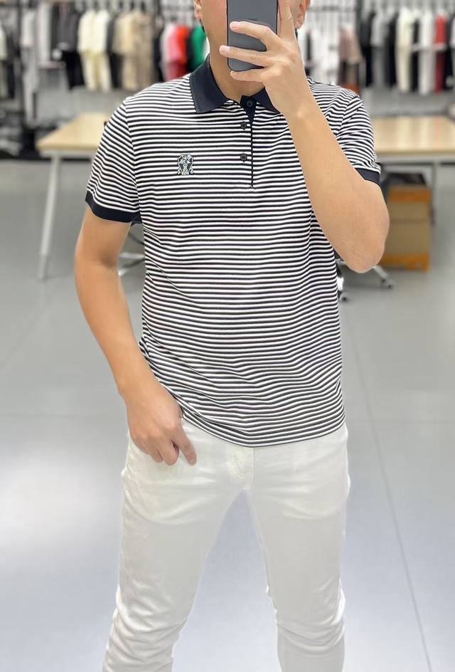 Bc- 2025Ss蛇年春夏新款Polo领短袖系列。精选优质长绒棉面料，时尚大牌元素Logo设计，上身版型超赞，面料细腻舒适透气，随意搭配都超级好看时尚型男必备