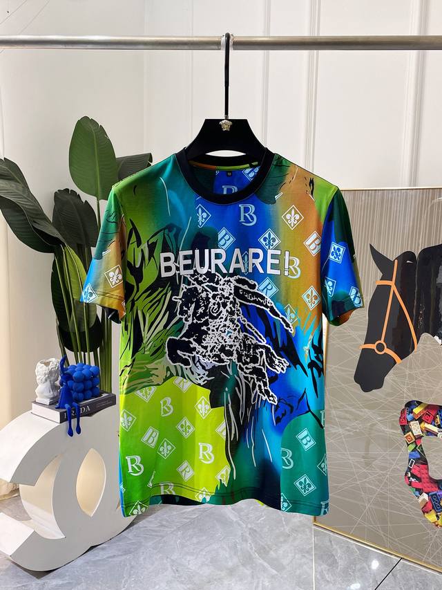 巴宝莉 2025Ss年春夏精品短袖T恤 官网同步 高端品质 定制进口双丝光棉面料，顶级大厂工艺制作，时尚大牌印花烫钻Logo设计，手感柔软细腻 穿着亲肤舒适 百