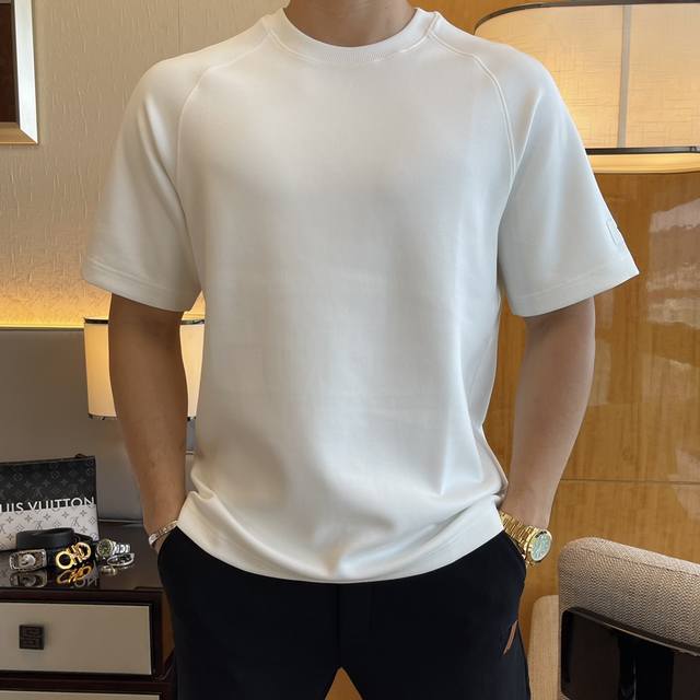 年后退换 Y3 Ss早秋新品 男士时尚半袖宽松版打底T恤，精选高品质欧棉混纺面料 顶级大牌元素工艺设计，柔软细腻舒适保暖，多重工艺制作，男人的衣柜都少不了基础打