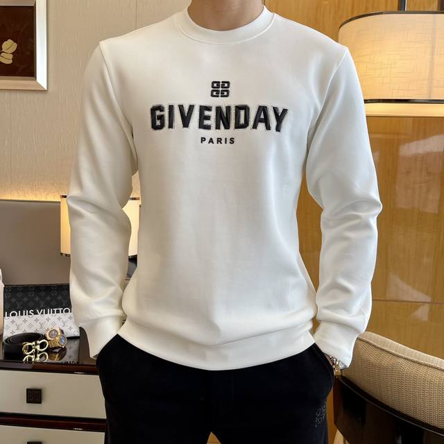 年后退换 G梵希 Ss秋季大爆新款，最高版本时尚套头卫衣、每年必出的经典之作。受各大明星的青睐推崇，精选高端欧棉混纺面料，重工艺制作，原版五金辅料Logo设计，