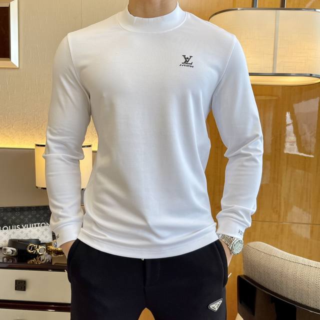 年后退换 Lv Ss秋装大爆款高领长袖T恤，采用定制高级棉面料 时尚大牌元素Logo设计，柔软细腻舒适保暖，多重工艺制作，男人的衣柜都少不了基础打底衫 随时随地