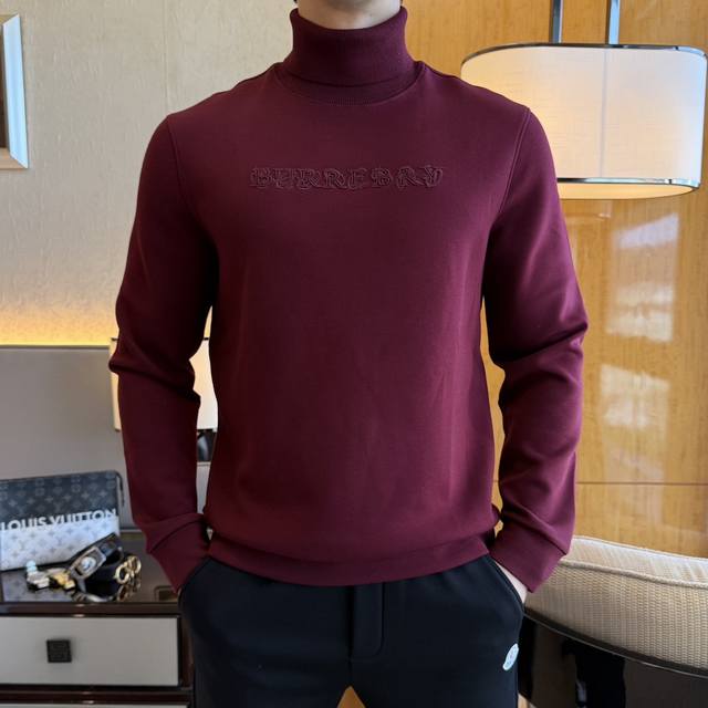 巴宝莉 Ss秋季大爆新款，最高版本时尚山羊绒高领薄绒卫衣、每年必出的经典之作。受各大明星的青睐推崇，精选高端欧棉混纺面料，重工艺制作，原版五金辅料Logo设计，