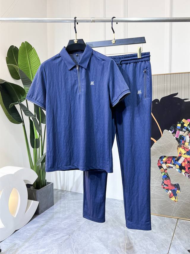 阿玛尼- 2025Ss蛇年春装新品休闲套装！明星最爱时装味休闲套装 简单大方，官网1：1工艺设计！干净利落剪裁 都市风十足 可供独家顶级定制面料，手感软糯干爽，