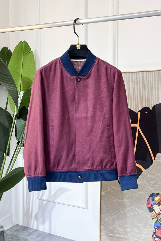 Lp诺悠 2025Ss蛇年贺岁款春装亚麻夹克，定制高品质聚酯纤维亚麻面料！顶级时尚大牌元素Logo设计，三标齐全！原版五金辅料，线条流畅，工艺精致，上身版型超赞