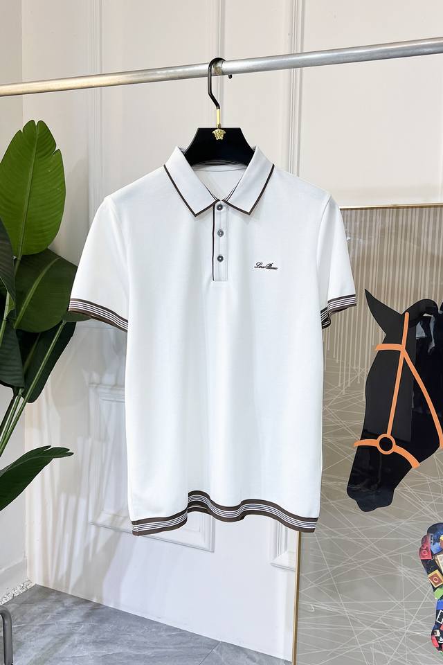 Lp诺悠 2025Ss蛇年春夏新款Polo领短袖系列。精选优质双丝光珠地棉面料，时尚大牌元素Logo设计，上身版型超赞，面料细腻舒适透气，随意搭配都超级好看时尚