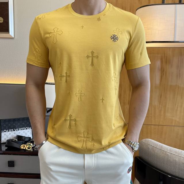 克罗芯 2025Ss年春夏精品短袖T恤 官网同步 高端品质 定制顶级丝光棉面料，顶级大厂1:1制作，时尚大牌重工艺Logo设计，手感柔软细腻 穿着亲肤舒适 百搭