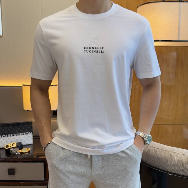 Bc 2025Ss蛇年贺岁款春夏精品短袖T恤 官网同步 高端品质 定制顶级丝光棉面料，顶级大厂1:1制作，时尚大牌重工艺Logo设计，手感柔软细腻 穿着亲肤舒适