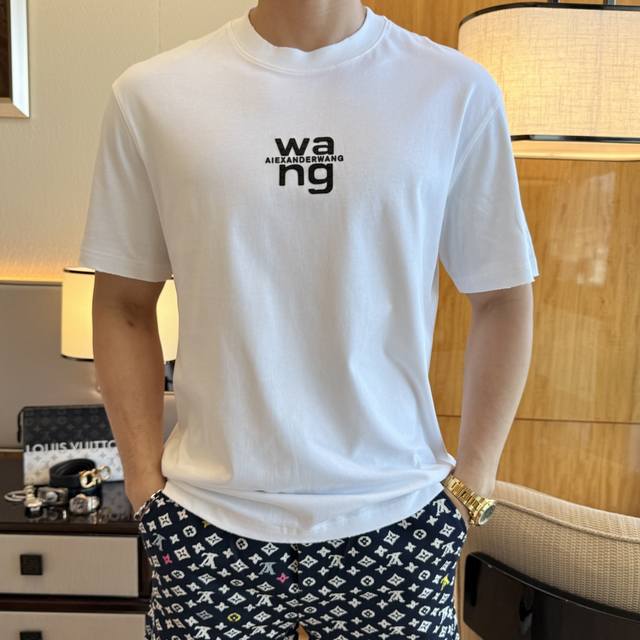 大Wang- 2025Ss蛇年贺岁款春夏精品宽松版短袖T恤 官网同步 高端品质 定制顶级长绒棉面料，顶级大厂1:1制作，时尚大牌重工艺Logo设计，手感柔软细腻