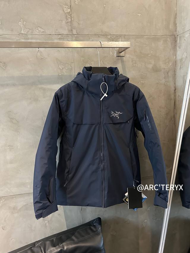 Arc'teryx 顶级买菜 宝石蓝色细节.
