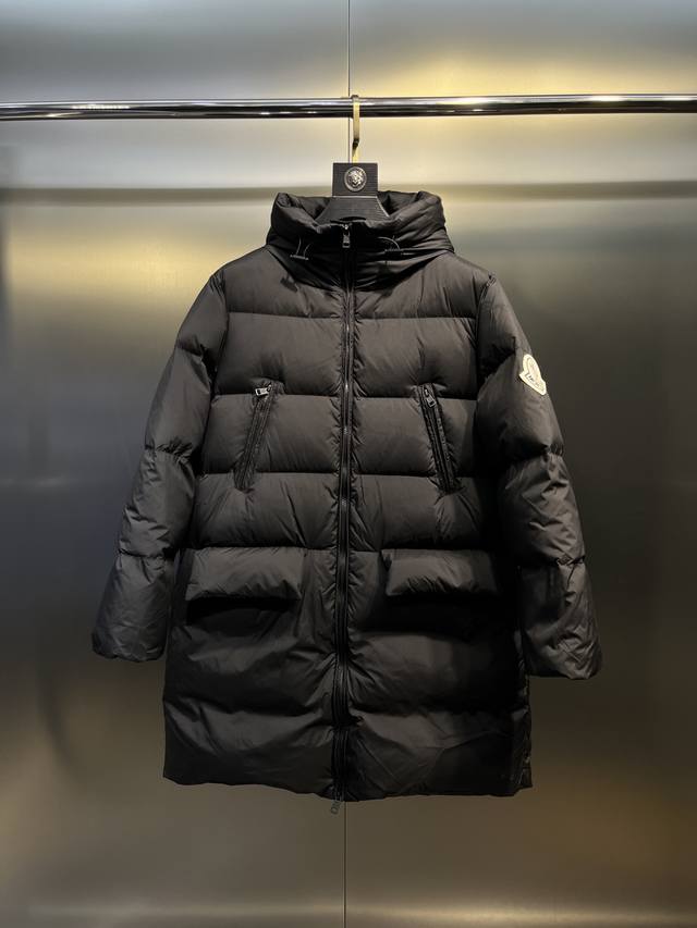 Moncler 蒙口 独家爆款2025秋冬新款 长款羽绒服 原版订制五金配件全进口原版定制 欢迎对比 绝对的高品质 采用顶级90白鸭绒 超柔软 充羽量蓬松饱满