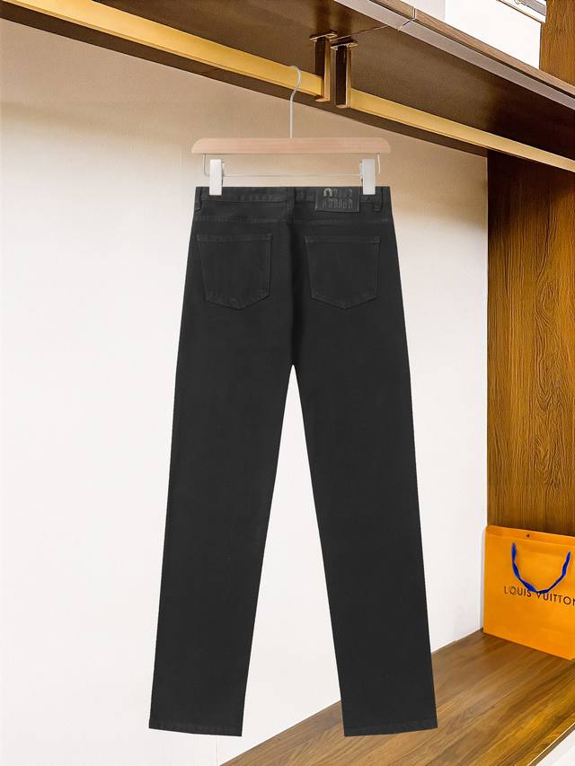 G303#黑色 Miumiu家2025Ss四季款牛仔裤，定制全套五金，全新品牌设计工艺，做工精细，细节完美，高版本码数：28-38 无35-37
