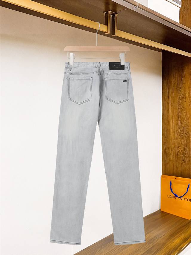 G379# Boss 2025官网高端新品原单少数帅爆牛仔裤，百分百原单 百搭神器！今年最新流行的风格设计款式，剪裁设计挺拔有型！低调不失奢华 超有Feel上身