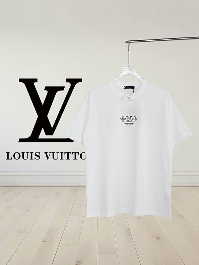 高版本]Louis Vuitton*路易威登 刺绣标识短袖T恤 *280G定制纯棉面料活性棉 面料透气舒适易清洗 *刺绣工艺：绣花采用百灵达绣花机制作，跳针最大