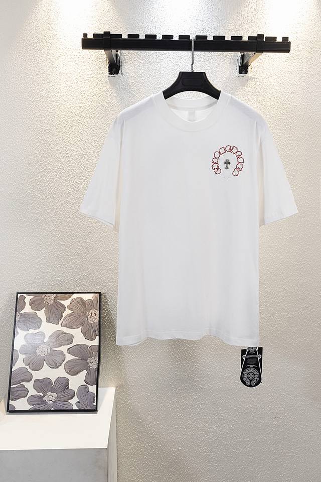 款号K6071 Comehearts 25Ss 梵文马蹄十字架贴布刺绣水洗短袖 重工款式 秀场私人订制系列 整衣做旧激光烧花定制300克双纱面料 美式酸洗做旧原