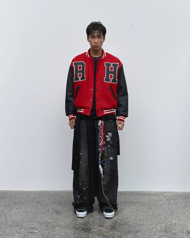 Broken Moon红色美式复古重工刺绣纽扣棒球服高街夹棉夹克外套 款号：255-4 码数：M-Xl