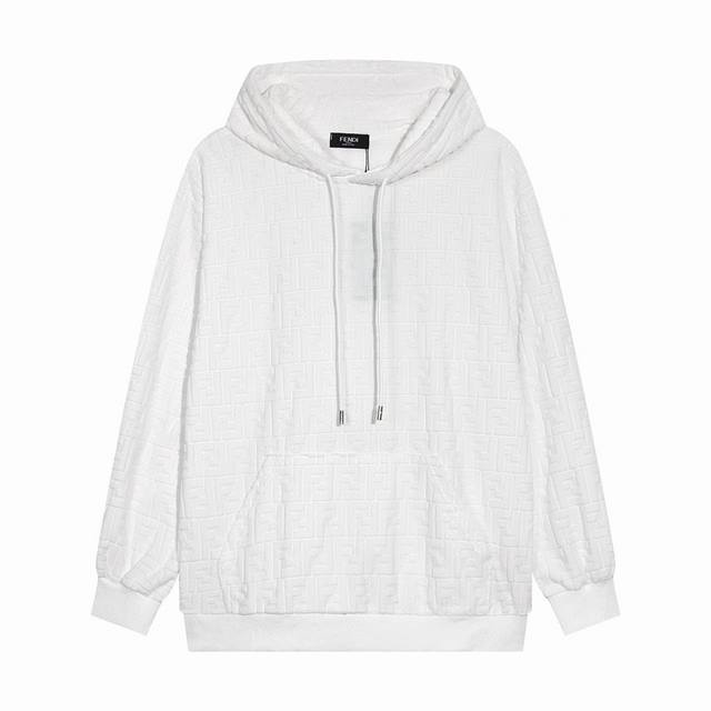 价格P： 一首起批.散单+10 尺码: S M L Xl 颜色：黑 白 款号：K601 芬迪天鹅绒定制面料，360克重棒卫衣，爆款大货已到，欢迎下单、