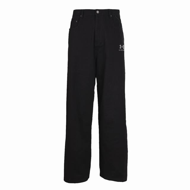 Balenciaga巴黎世家Blcg X Under Armour 联名款刺绣侧拼长裤 定制奢绒纤丝超柔面料，质感十足，舒适贴肤 ，进口机刺绣工艺，精度高，线条