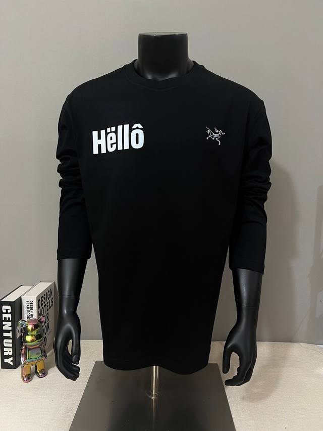 始祖鸟Arc'teryx 25Fw秋冬新款长袖T恤，官&得物同步上新鳥Kragg系列印花Hello字母长袖T恤；280G双纱100%纯棉面料，进口机织线螺纹，领