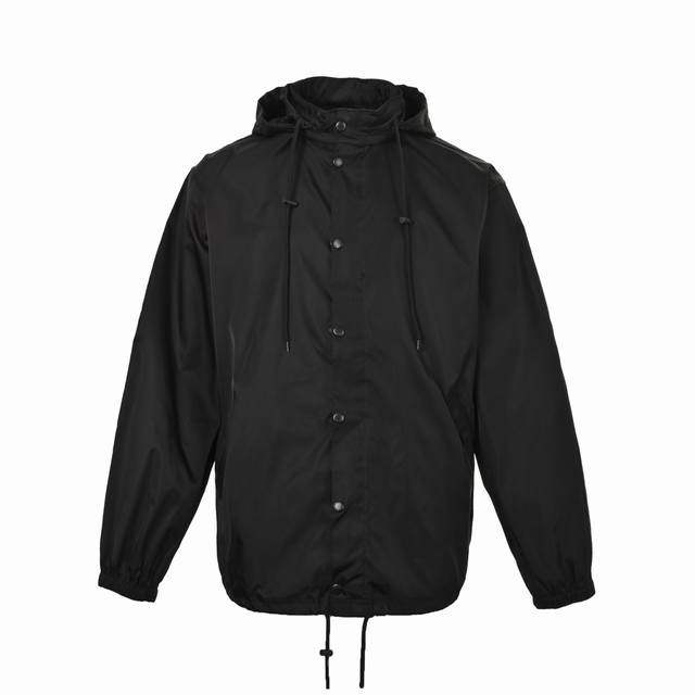 Balenciaga 巴黎世家 美纹纸胶带冲锋衣夹克外套 定制锦纶三防科技面料 防风防水防晒 功能性十足 背部的巴黎英文字母采用烫画 从工艺入手纹路清晰可见包括