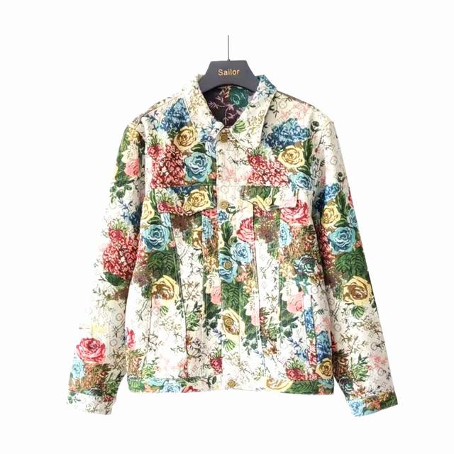 实拍细节图+尺码表 Louis Vuitton 路易威登 植物花卉牛仔外套 Lv字母花纹满幅全衣 面料采用定制牛仔面料 采用2次高级洗水缩水工艺 扣子采用原版开