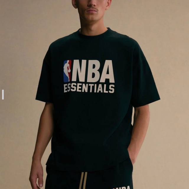 黑色，灰色S M L Xl S80-140斤 M140-160斤 L160-180斤 Xl180-200斤，，，现货