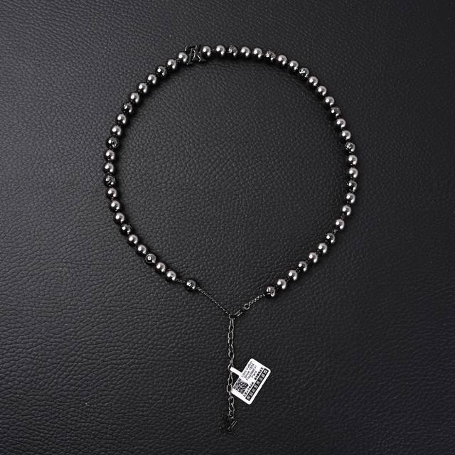 Louis Vuitton Lv Monogram Pearls王鹤棣同款珍珠项链M01157 官网在售价10,590Rmb，Monogram Pearls 项