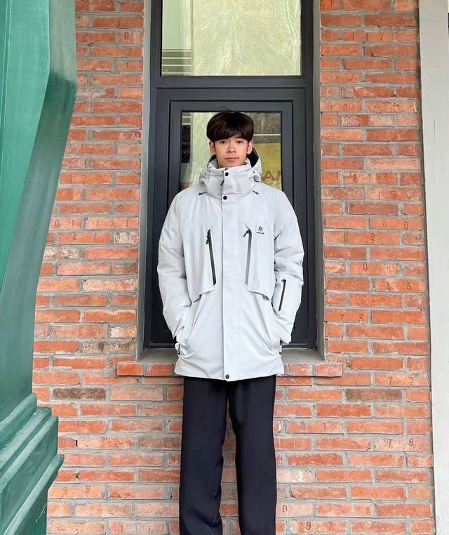 顶级品质 款号:D523 Kailas 凯乐石蒙塔纳硬壳防风防水户外滑雪羽绒服 市场最高版本 随便对比 不靠文案吹牛逼 新客户直接拿样看货！随意退换！ 独家货源