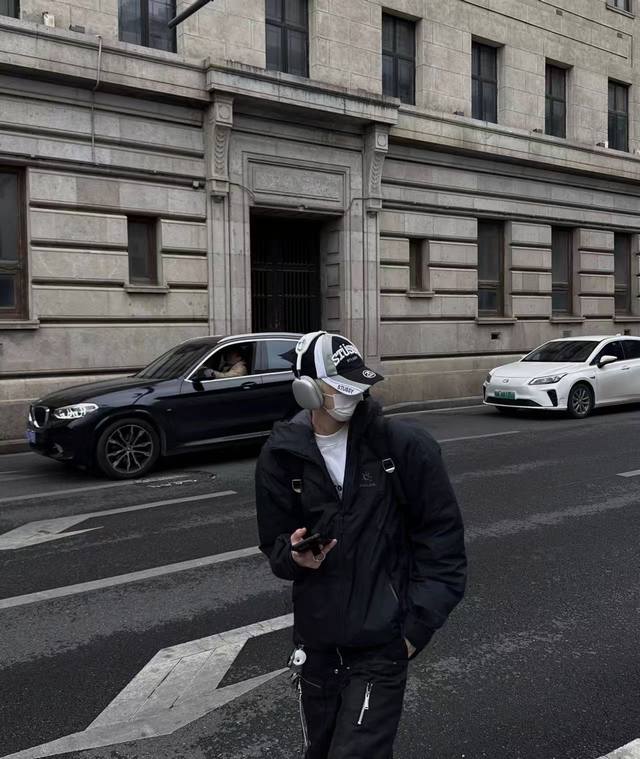 顶级品质 款号:D522 Kailas 凯乐石阿斯本硬壳户外滑雪羽绒服 市场最高版本 随便对比 不靠文案吹牛逼 新客户直接拿样看货！随意退换！ 独家货源设计理念