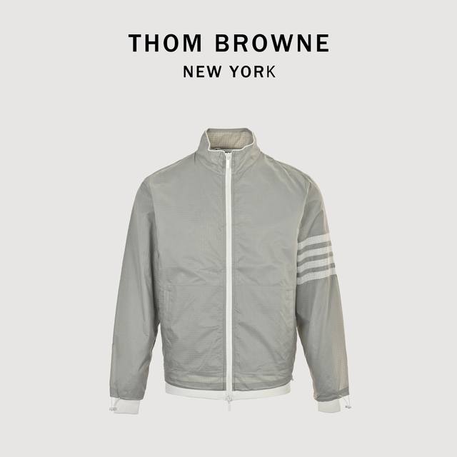 Thom Browne 汤姆布朗 高版本双层休闲四杠梭织立领夹克 面料原版定制，功能性斜纹面料，成衣百分百定位对条对格，非常耗时废料，密度手感和原版达到一致，手