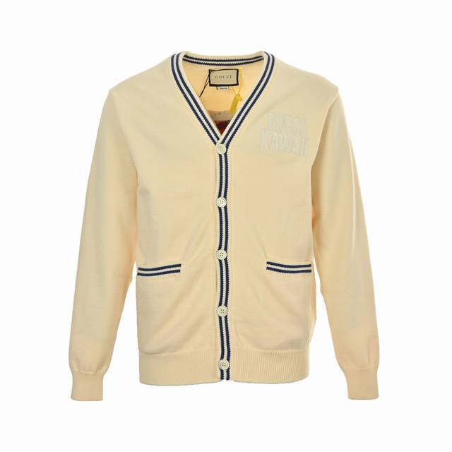 Gucci 古驰 25Ss 后背卡通图案Logo毛衣开衫 毛料选用经多重洗水严格检验的抗起球莫代尔绒，进口全自动14针密织编织。三重高温定型。双面螺纹缝盘领口，