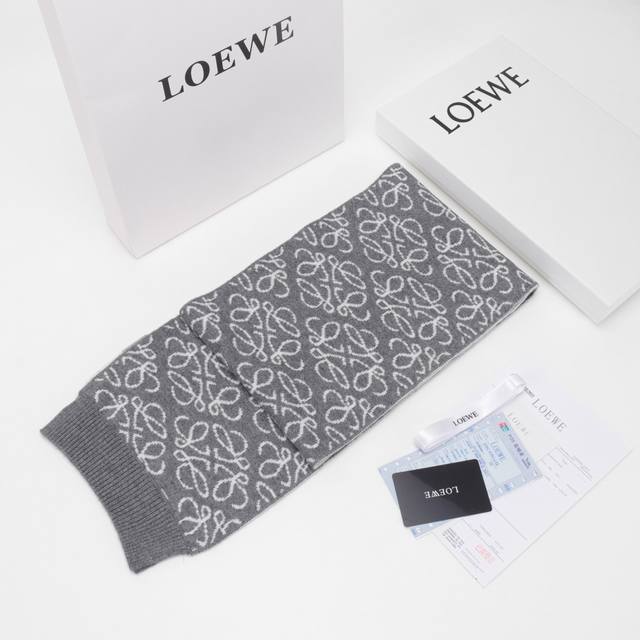 Loewe罗意威 23Fw Anagram 提花羊毛长围巾 羊毛材质。进口针织机器操作满印图案，全套包装。 罗意威围巾