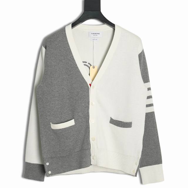 Thom Browne Tb 汤姆布朗 22Fw 遛狗开衫 本产品根据原版采用100%新疆长绒棉，使用德国进口7.2超紧密度空气层提花针法编制而成，图案花型相比