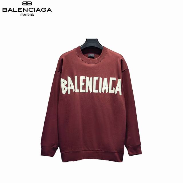 Balenciaga 巴黎世家做旧水洗胶带Logo圆领卫衣 采用订色订染毛圈纯棉卫衣面，420G双股双纱，手感舒适 进口针织针梳棉进行制作，厚度适中，有垂感又有