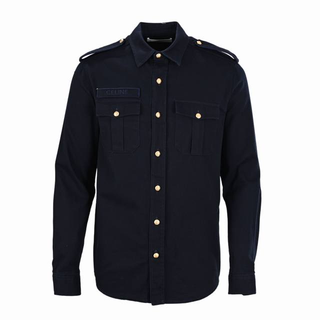 Celine赛琳Ce 鎏金衬衫外套 定制臻缎雅韵织料，采用进口机绣章贴合包边工艺，再贴人工贴魔术贴，从而再使魔术贴与袖章充分接触并粘合，最后再一次用进口机将包边