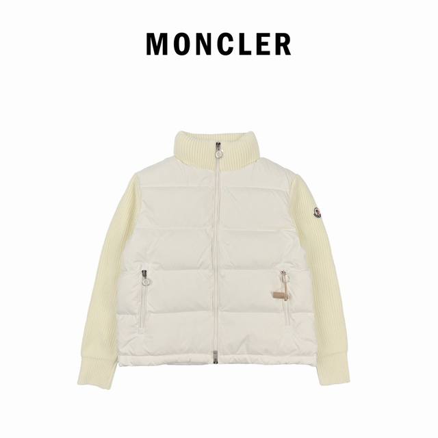 格子针织款 Moncler蒙口24S新款袖子拼接针织立领轻薄羽绒服外套 秋冬新款羽绒拼接夹克，圆领两侧大口袋设计 羽绒填充实穿性同时增加了拼接流行元素~短款版型