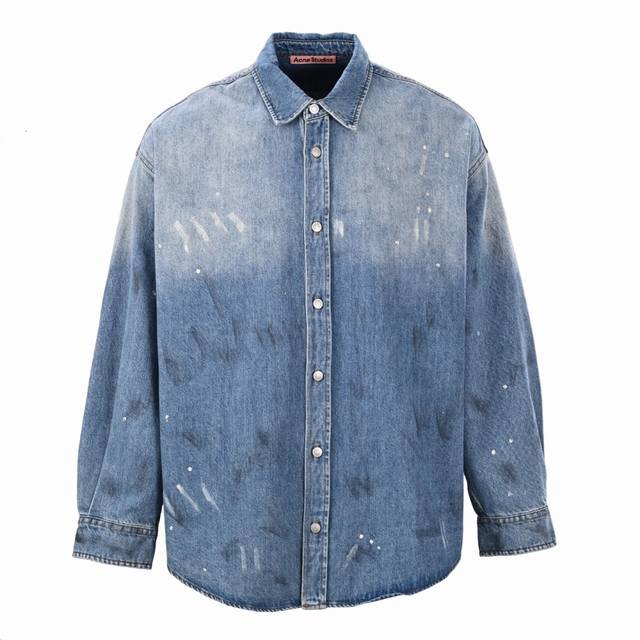 Acne Studios 泼墨纽扣徽标落肩牛仔衬衫外套 正品7580购入开发，采用棉质混纺莱赛尔纤维牛仔面料，成衣洗褪，人工泼墨，人工马骝，定制1：1五金纽扣，