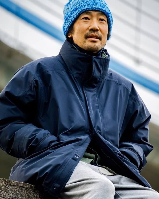 Nanamica 6色全压胶冲锋羽绒服 核心亮点与季节：25年秋冬新款，拥有6色可选，满足多样搭配需求；内里全压胶工艺，搭配3层复合面料，实现防水、防风、防污三