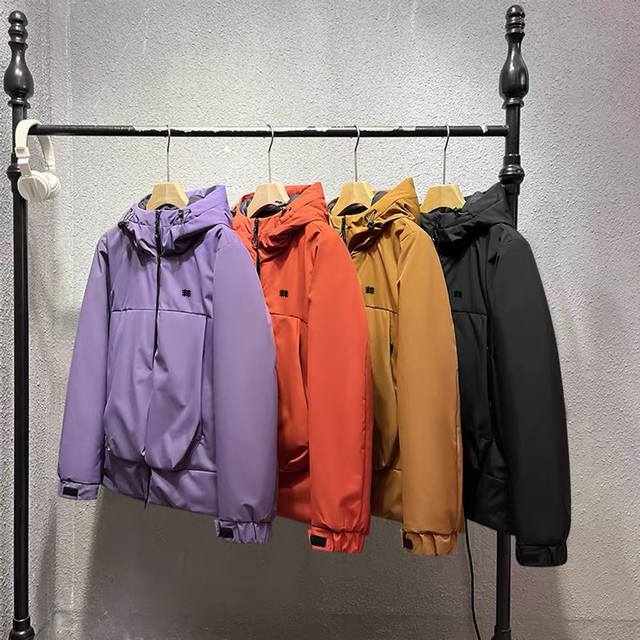 24Fw Nylon Metal Down Jacket Topstoney 金属棉感保暖羽绒棉服棉衣外套夹克 高品质 上身效果超级棒.整件细节该有的都有，不遗