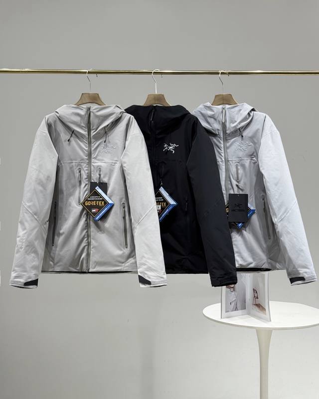 始祖鸟羽绒服｜ 男女款冲锋衣 情侣款羽绒服 新款Beta Down男女同款贝塔羽绒服 鸟家唯一一款能和Macai媲美的羽绒服就好像在变戏法把Beta Lt+Ce