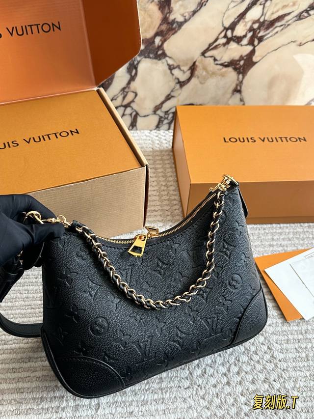 配盒 升级版 Size：29*16Cm L家 中古款牛角包 Vintage 经典单肩包 配置肩带链条 单肩斜挎都无敌好看百搭！