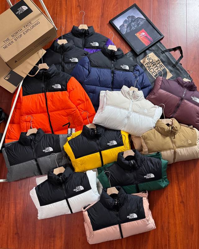 供 复刻版本 支持芯片感应 配手提袋 加北面包装盒+10 北面1996 Nuptse经典款 北面羽绒服 码数：Xs S M L Xl Xxl 的字面含义为山的最