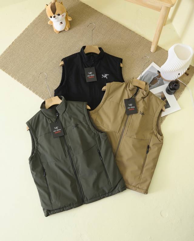 Arc,Teryx-始祖鸟男士马甲背心摇粒绒两面穿马甲 加绒加厚秋冬双面穿马甲户外休闲坎肩外套防风防水保暖马甲 采用Lspn设计理念，面料具备轻量化、防泼水、出