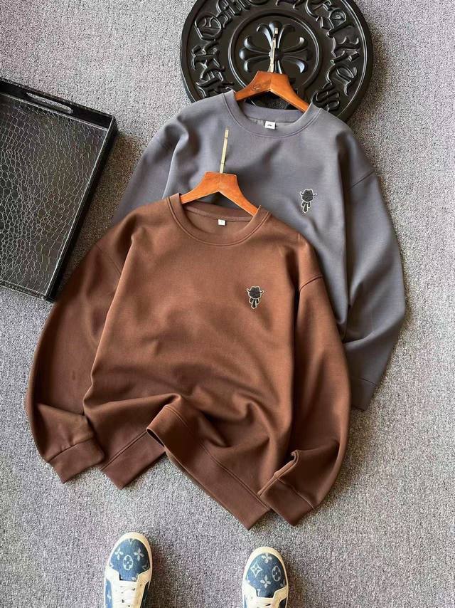 专柜顶级空气棉！ 人气爆款！Fendi 芬迪老佛爷专柜新品高奢空气棉圆领卫衣！恒隆在售万元级，款号：9903 芬迪家今年最新研发60支340G空气棉面料！表层带