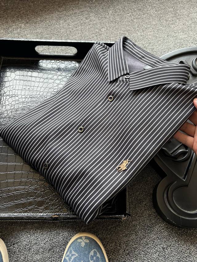 顶级加绒衬衫！ 人气爆款！Ralph Lauren 拉夫劳伦家专柜新品高奢条纹加绒衬衫！恒隆在售万元级，款号：2526 拉夫劳伦家今年最新开发超柔手感细条纹面料